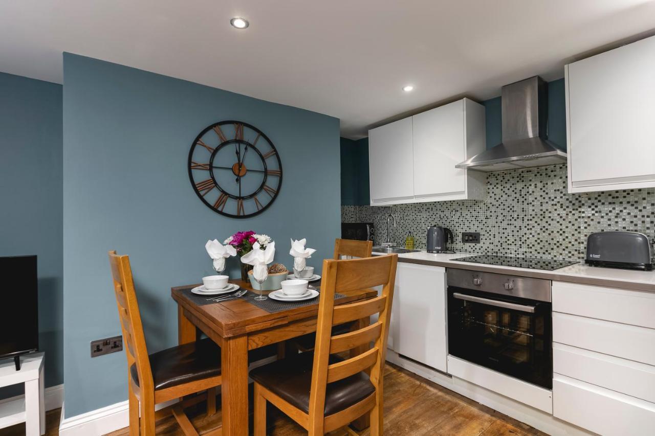 Brighton Beach 2Br Ap With Patio Apartment Exterior photo